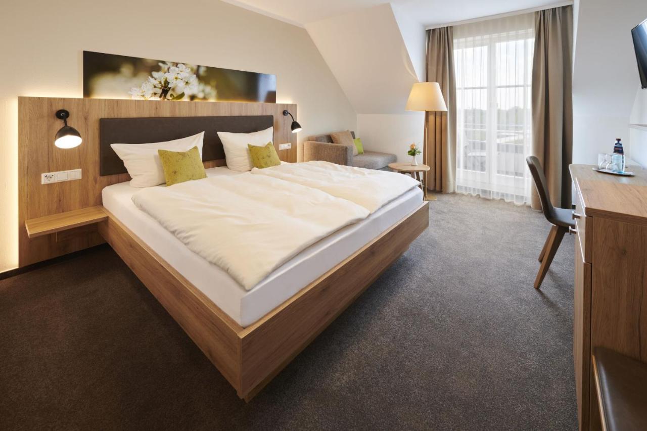 Kreuz-Post Hotel-Restaurant-Spa Vogtsburg Eksteriør bilde